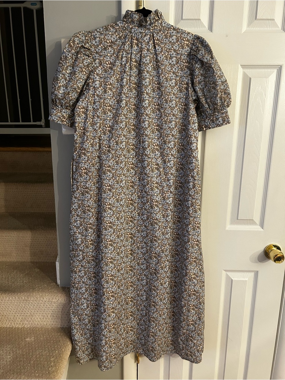 HYACINTH HOUSE Dusty Blue & Brown Floral Louisa Maxi Dress - Picture 10 of 11